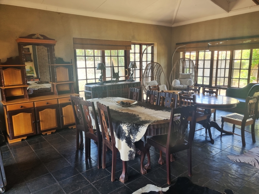 Commercial Property for Sale in Waterval East North West